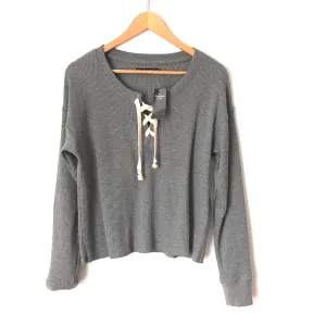 Abercrombie & Fitch Grey Lace Up Neck Long Sleeve Top NWT- Size XS