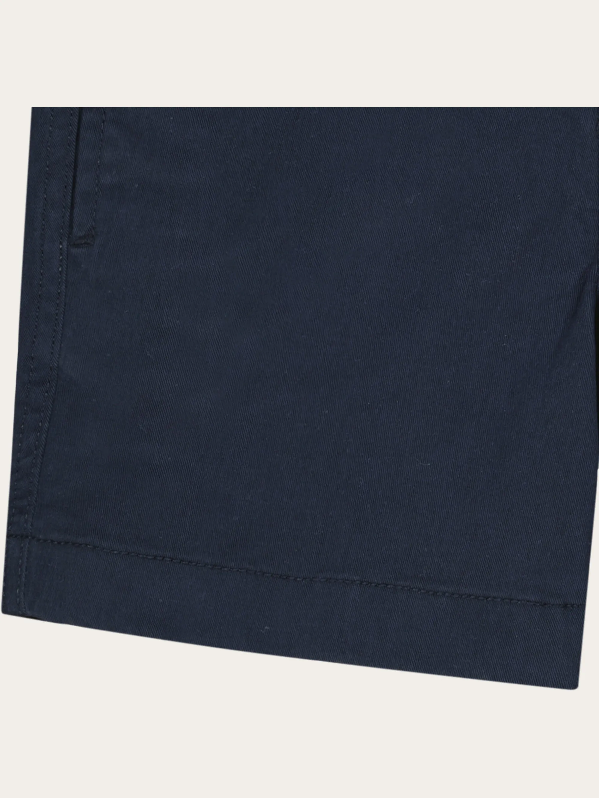 Baggy twill shorts belt details - Total Eclipse