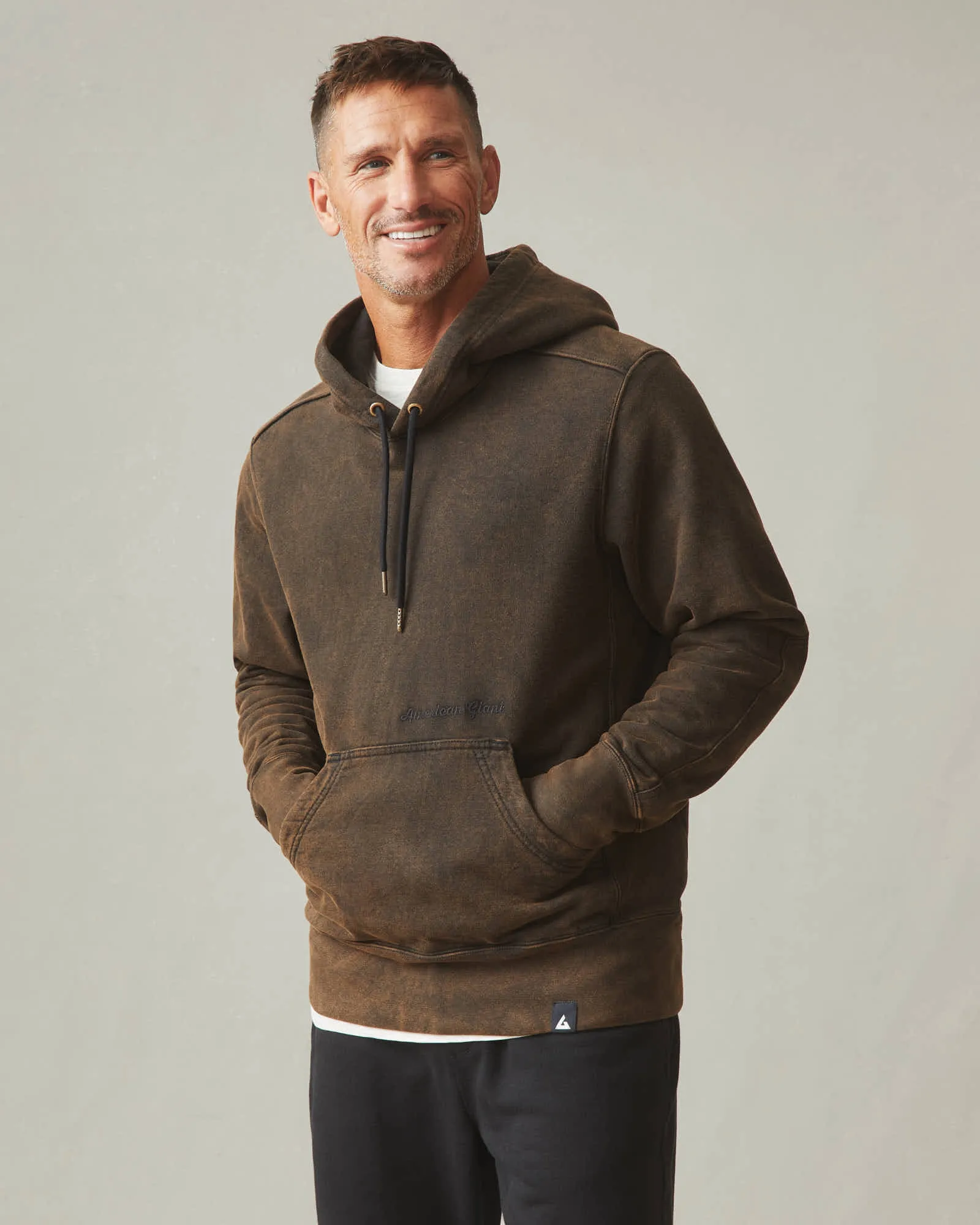 Classic Pullover - Mineral Wash - Black