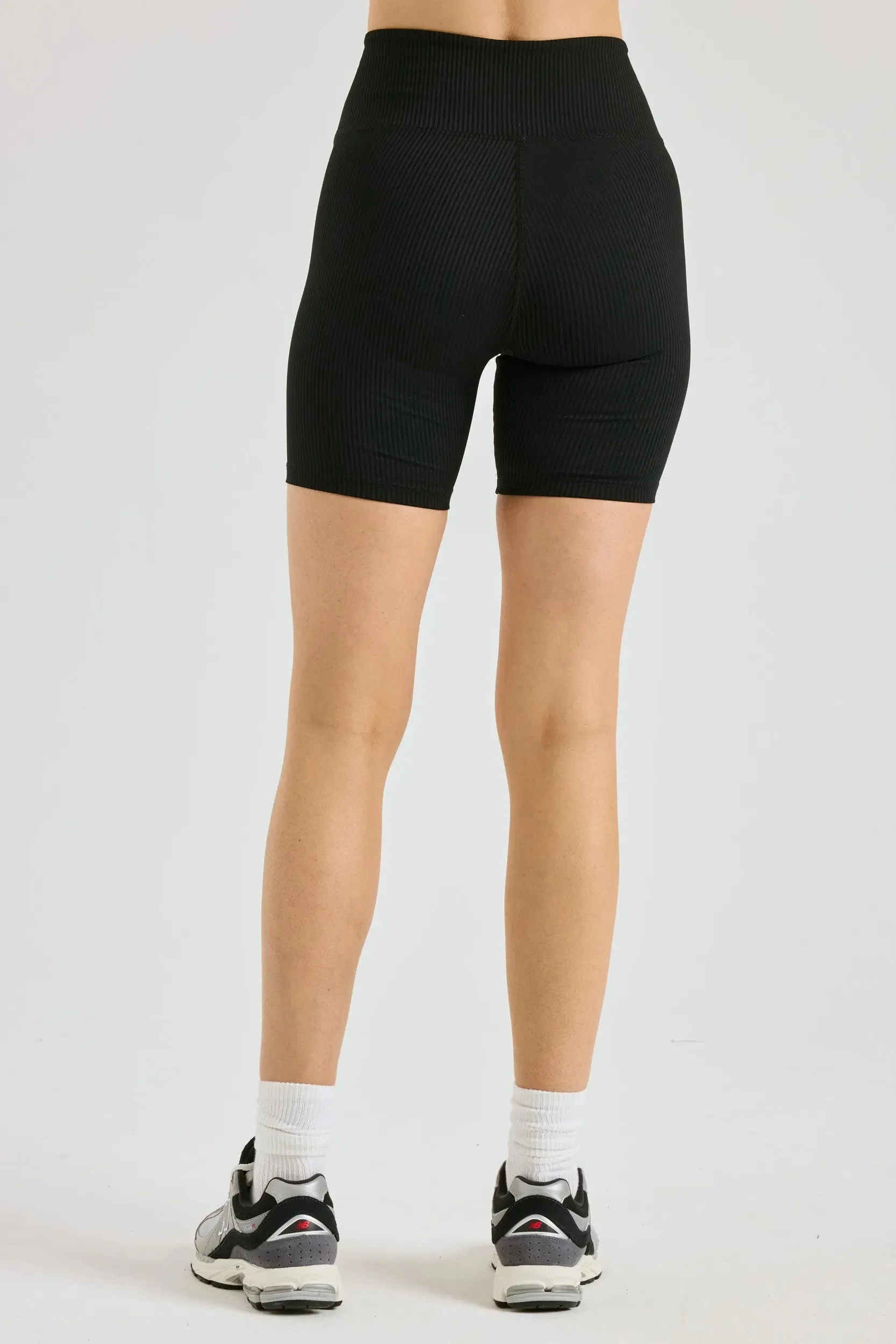 Ribbed V Waist Biker Short