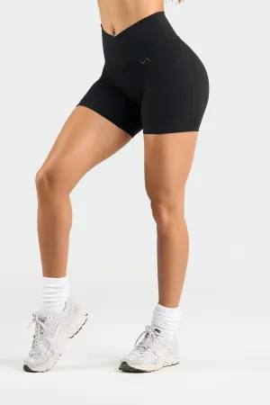 Tempo Side Pocket Shorts